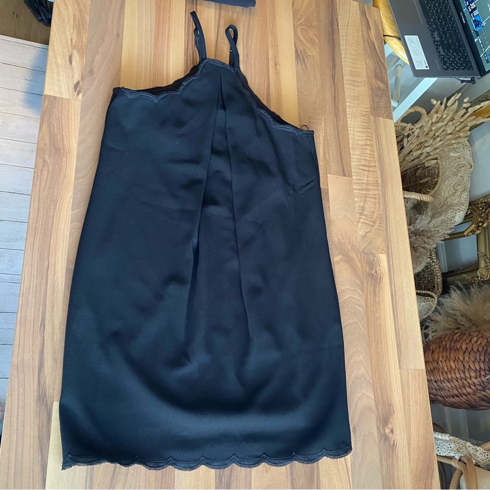 TRINA TURK NWT BLACK DRESS